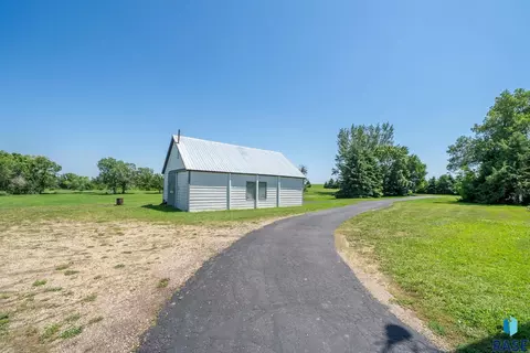 Exterior - 23948 Sd Highway 19 Hwy, Madison, SD 57042 photo 9 of 9