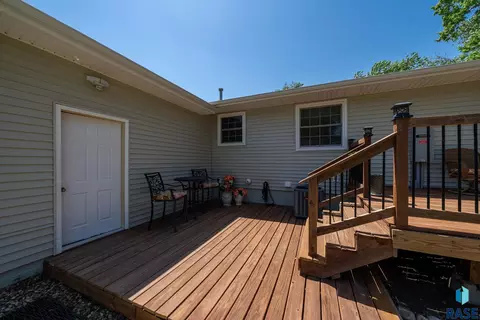 Exterior - 23948 Sd Highway 19 Hwy, Madison, SD 57042 photo 1 of 9