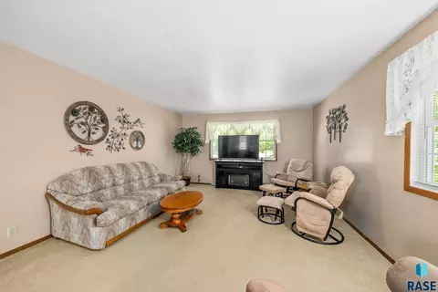 Living - 23948 Sd Highway 19 Hwy, Madison, SD 57042 photo 3 of 4