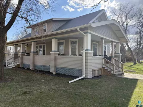 Exterior - 211 E 3rd St, Egan, SD 57024 photo 2 of 7