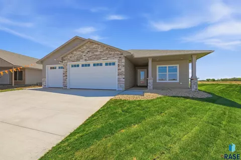 2417 E Gunnar St, Brandon, SD 57005 photo 30
