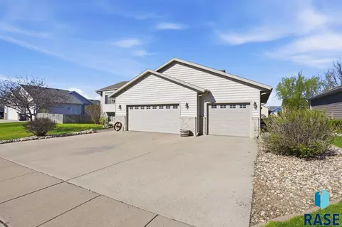 5401 S Carrick Ave, Sioux Falls, SD 57106 photo 23