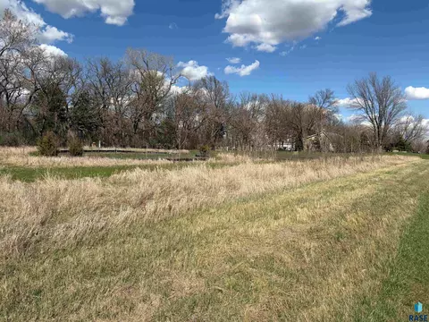 lot S 12 Western Est Addn, Madison, SD 57042 photo 6