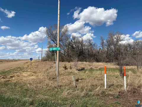 lot S 12 Western Est Addn, Madison, SD 57042 photo 2