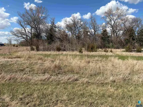 lot S 12 Western Est Addn, Madison, SD 57042 photo 5