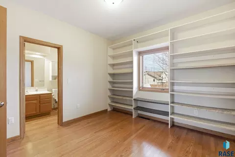 Bedroom - 1500 E Birch St, Brandon, SD 57005 photo 5 of 6