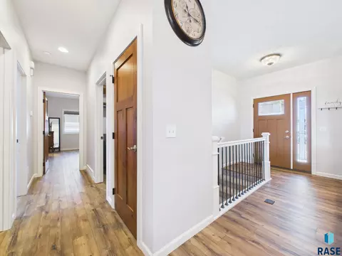 Entry Way - 117 E Birchwood Dr, Brandon, SD 57005 photo 1 of 2