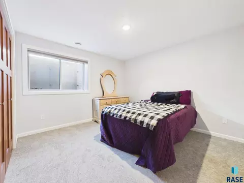 Bedroom - 117 E Birchwood Dr, Brandon, SD 57005 photo 6 of 6