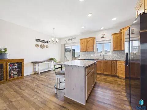 Kitchen - 117 E Birchwood Dr, Brandon, SD 57005 photo 2 of 8