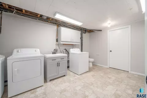 215 N Joseph Ave, Tea, SD 57064 photo 24