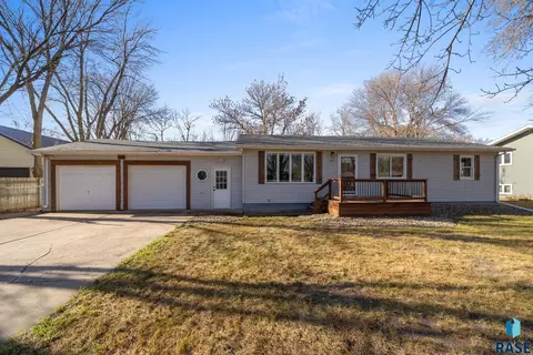 215 N Joseph Ave, Tea, SD 57064 photo 42