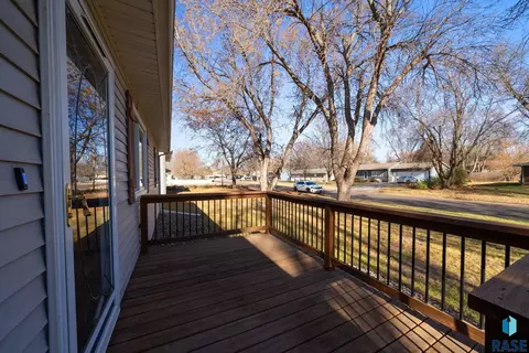 215 N Joseph Ave, Tea, SD 57064 photo 29