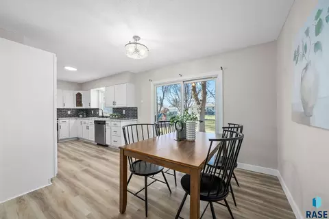 215 N Joseph Ave, Tea, SD 57064 photo 7