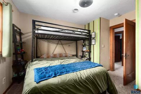 Bedroom - 24727 438th Ave, Salem, SD 57058 photo 1 of 6
