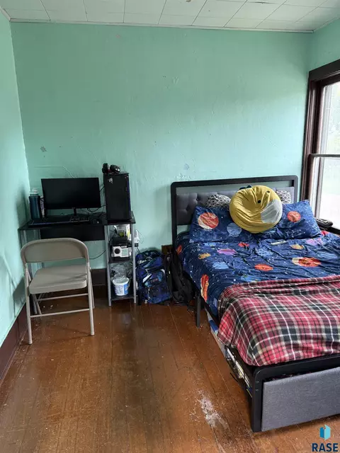 208 E Washington St, Marion, SD 57043 photo 16