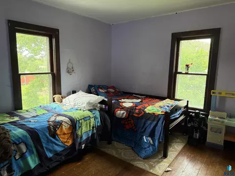 208 E Washington St, Marion, SD 57043 photo 22
