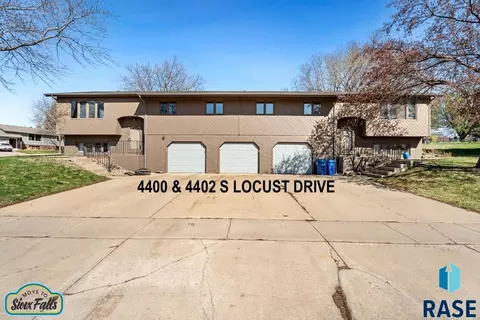 4400 S 44004402 S Locust Dr, Sioux Falls, SD 57105