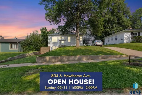 804 S Hawthorne Ave, Sioux Falls, SD 57104