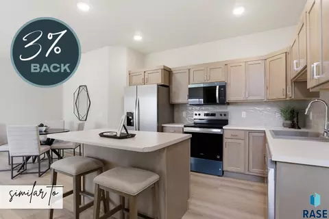 2802 S Broek Dr, Sioux Falls, SD 57106