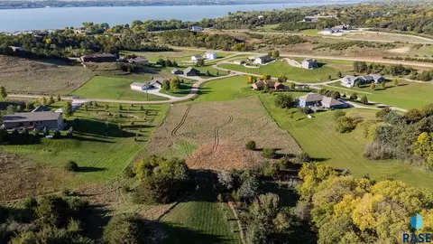 Starboard St, Yankton, SD 57078 photo 22