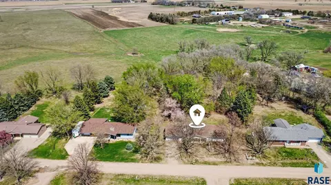 View/Area - 4210 Hermans Loop, Yankton, SD 57078 photo 1 of 8