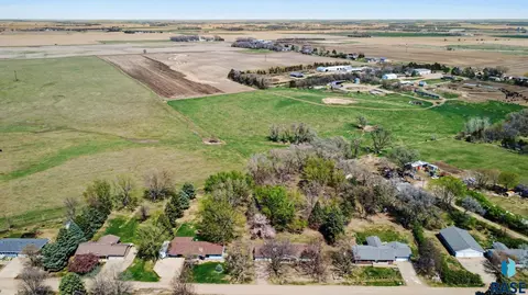 View/Area - 4210 Hermans Loop, Yankton, SD 57078 photo 3 of 8
