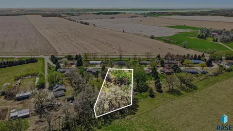 View/Area - 4210 Hermans Loop, Yankton, SD 57078 photo 8 of 8