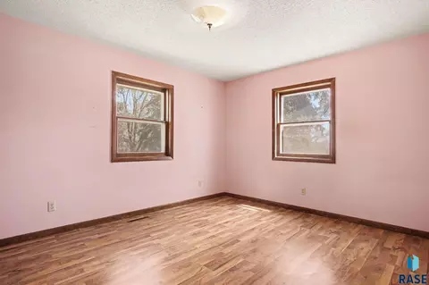 Bedroom - 4210 Hermans Loop, Yankton, SD 57078 photo 1 of 6