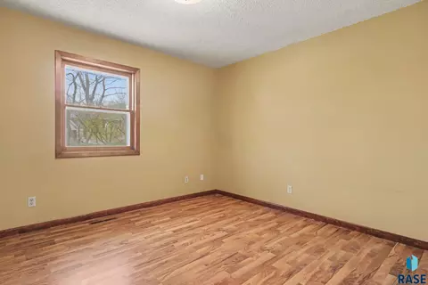 Bedroom - 4210 Hermans Loop, Yankton, SD 57078 photo 5 of 6