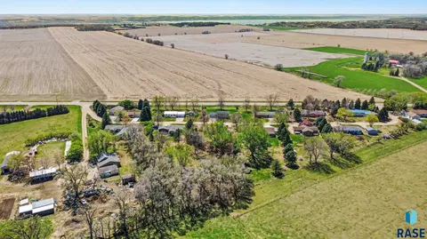View/Area - 4210 Hermans Loop, Yankton, SD 57078 photo 4 of 8