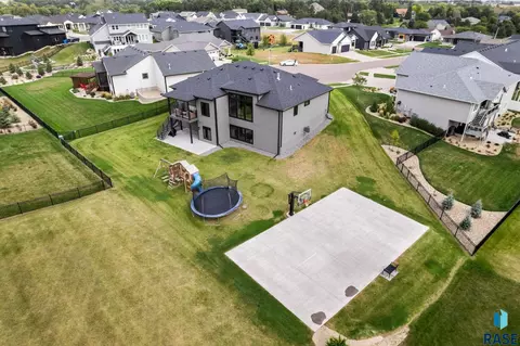 View/Area - 6701 E Spitfire Cir, Sioux Falls, SD 57110 photo 1 of 1