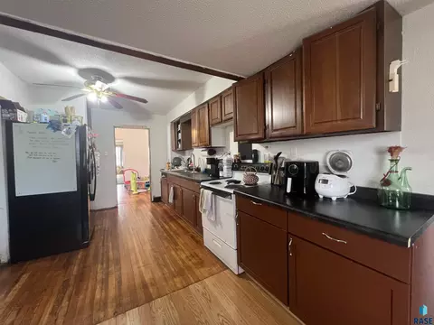 731 Florida St, Centerville, SD 57014 photo 7