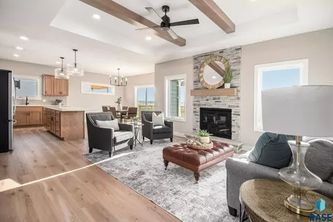 Living - 5505 E Morningside Cir, Sioux Falls, SD 57110 photo 1 of 5