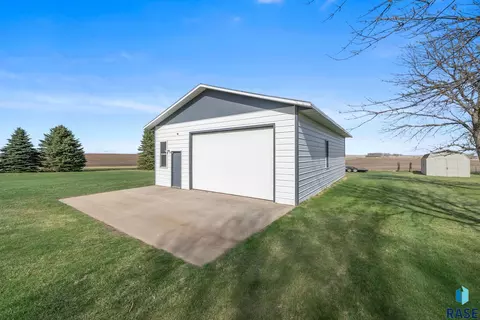Other - 24404 View Dr, Dell Rapids, SD 57022 photo 21 of 22