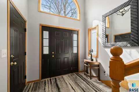 Entry Way - 24404 View Dr, Dell Rapids, SD 57022 photo 1 of 4