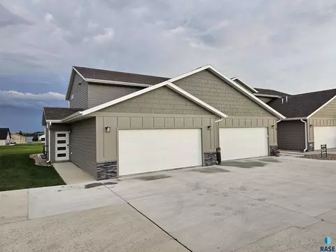 23744 461st A Ave #1, Wentworth, SD 57075
