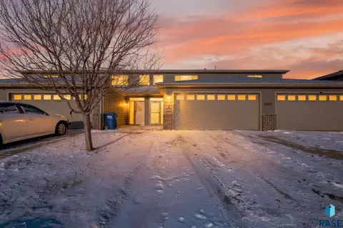 6509 S Tomar Rd, Sioux Falls, SD 57108 photo 2