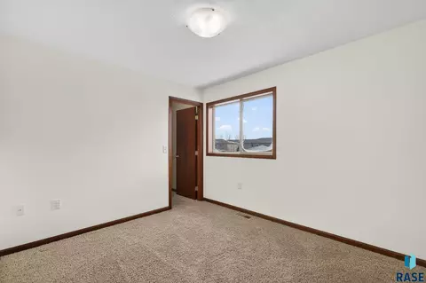 6509 S Tomar Rd, Sioux Falls, SD 57108 photo 25