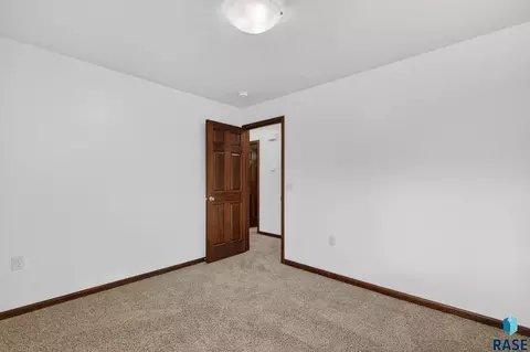 6509 S Tomar Rd, Sioux Falls, SD 57108 photo 26