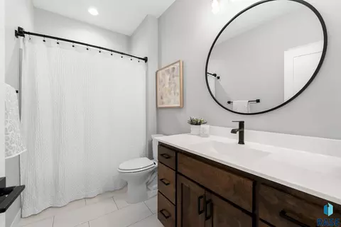 Bath - 800 S James Ave, Tea, SD 57064 photo 3 of 4