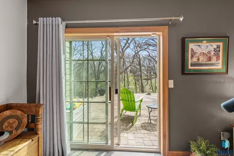 Entry Way - 18 E Big Sky Pl, Sioux Falls, SD 57110 photo 1 of 1