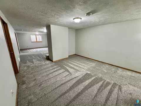 Other - 4401 E 20th St, Sioux Falls, SD 57103 photo 3 of 7