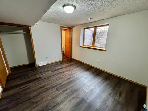 Bedroom - 4401 E 20th St, Sioux Falls, SD 57103 photo 7 of 7