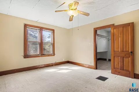 Bedroom - 471 E 2nd St, Parker, SD 57053 photo 1 of 4