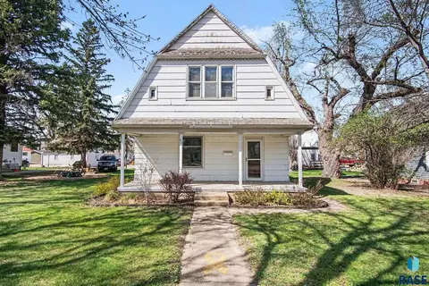 Other - 471 E 2nd St, Parker, SD 57053 photo 2 of 8
