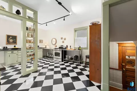 Kitchen - 710 E 2nd St, Canton, SD 57013 photo 1 of 5