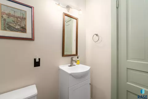 Bath - 710 E 2nd St, Canton, SD 57013 photo 1 of 5