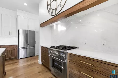Kitchen - 1130 E Madison St, Tea, SD 57064 photo 7 of 8