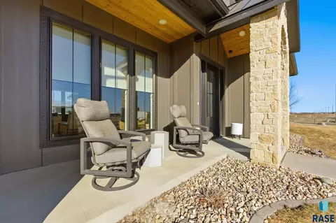 Exterior - 1130 E Madison St, Tea, SD 57064 photo 2 of 14