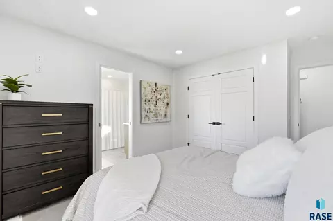 Bedroom - 1130 E Madison St, Tea, SD 57064 photo 10 of 14